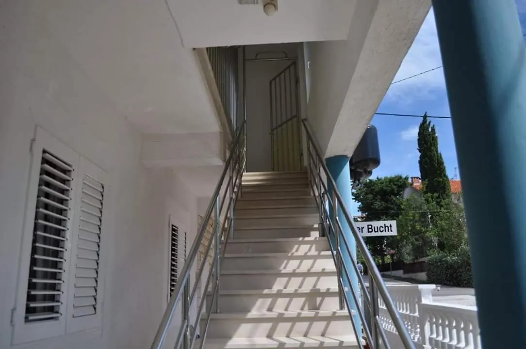 Sunlit Zadar Apartment